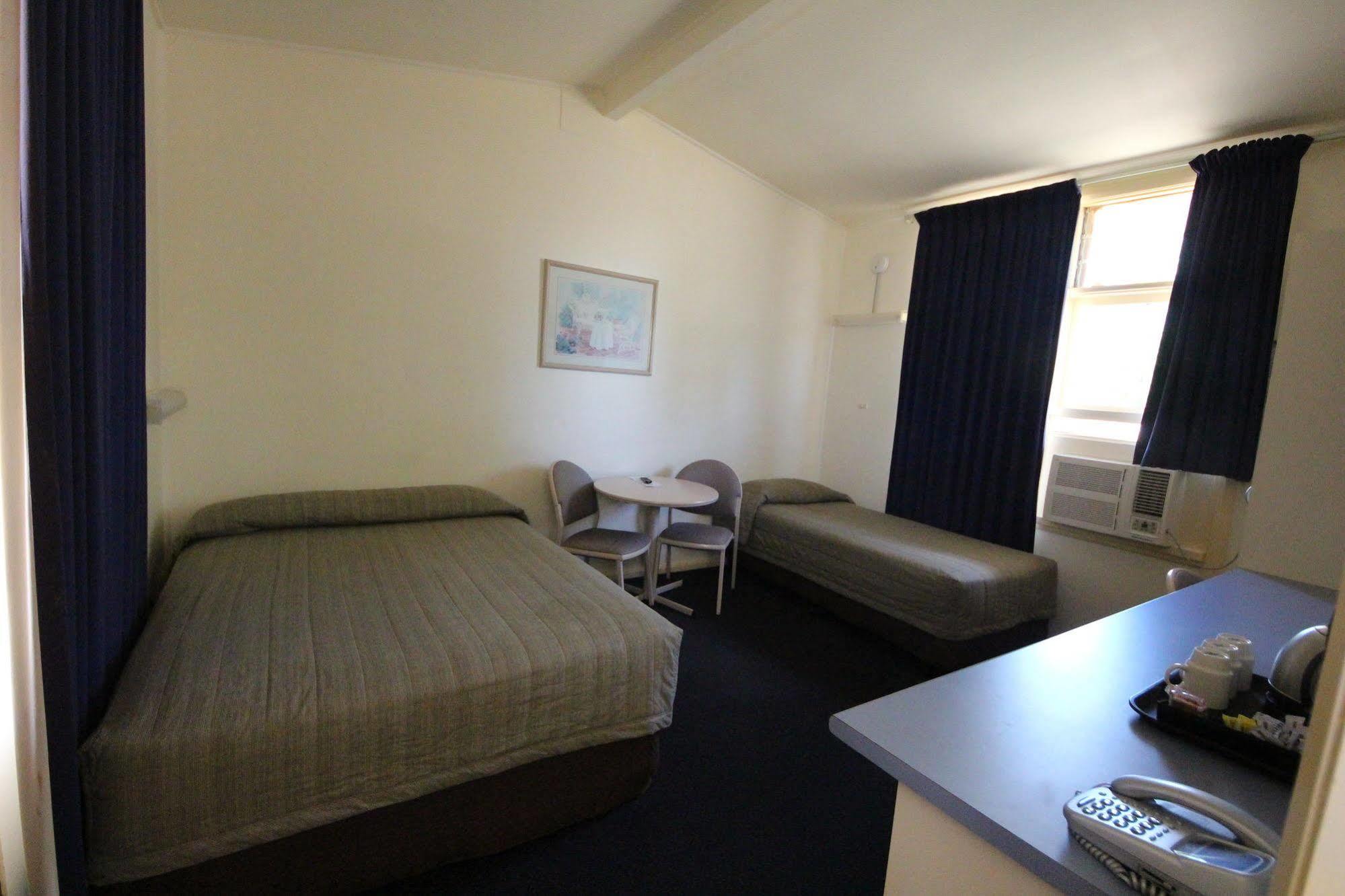 Walgett Coolabah Motel מראה חיצוני תמונה